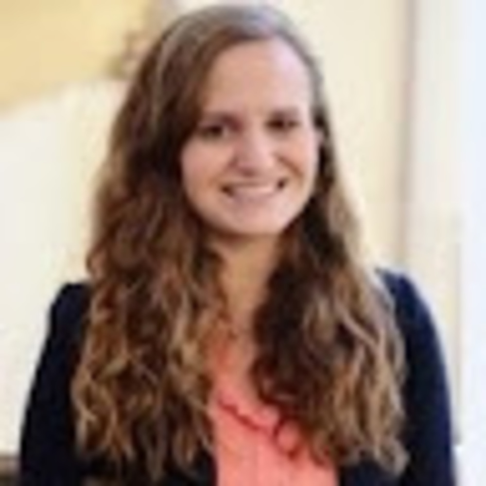 Meet your Posher, Laurie